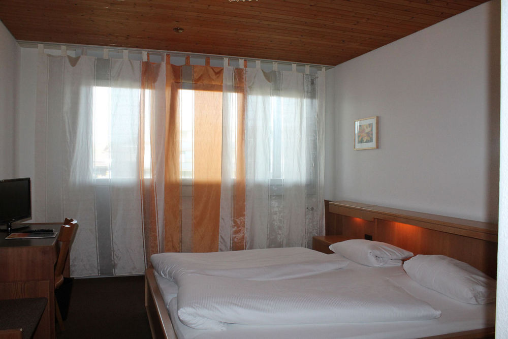 & Restaurant Chaernsmatt Hotel